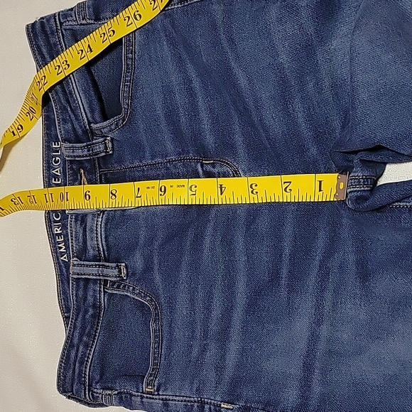 American Eagle medium wash super hi rise jegging women's size 2 - Picture 3 of 7